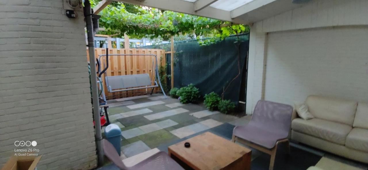Cozy House In Weertアパートメント エクステリア 写真